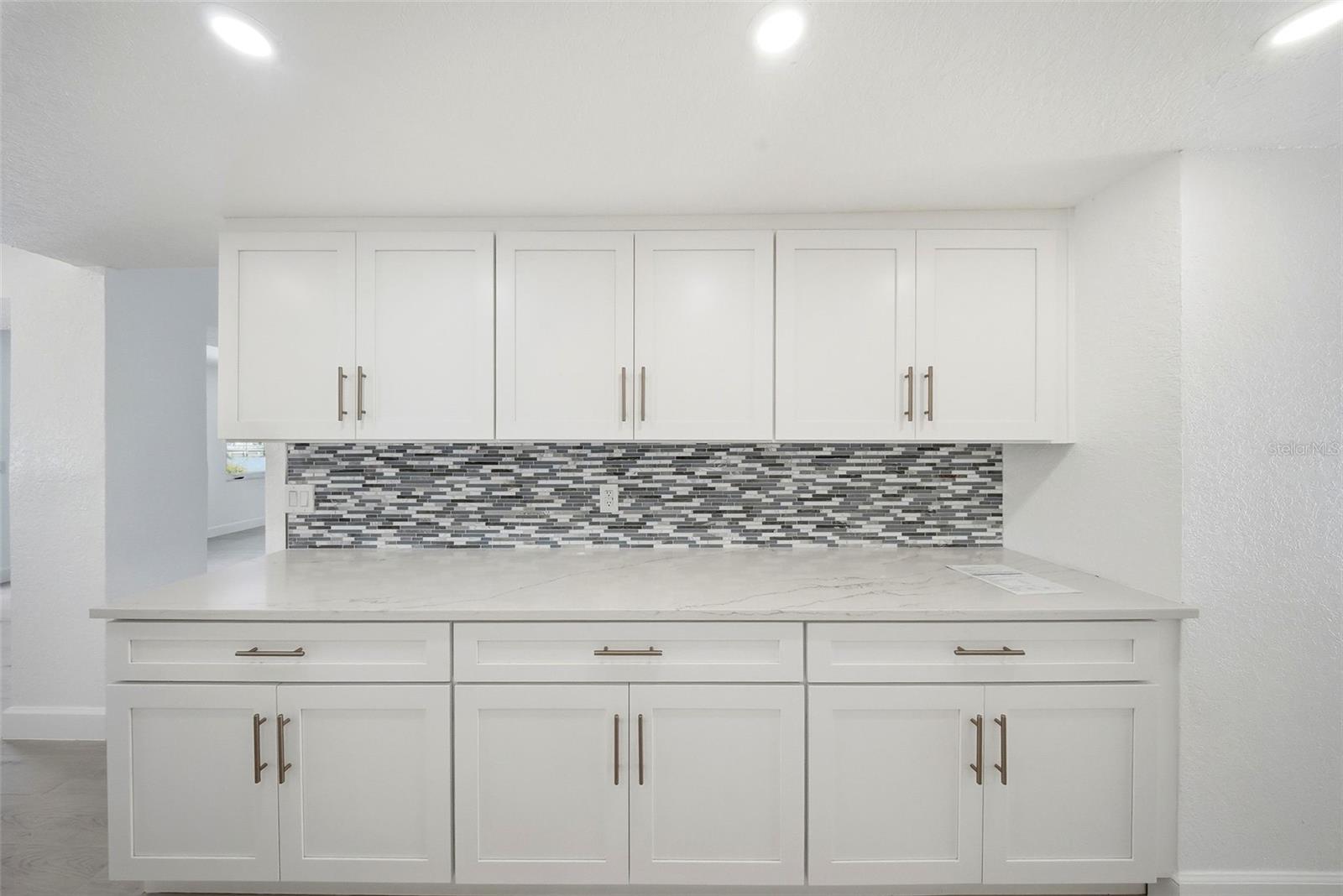 Image 7 of 36 For 5040 Galleon Court