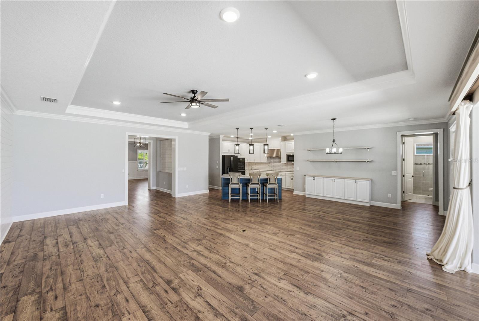 Image 13 of 99 For 6883 Bradbury Circle