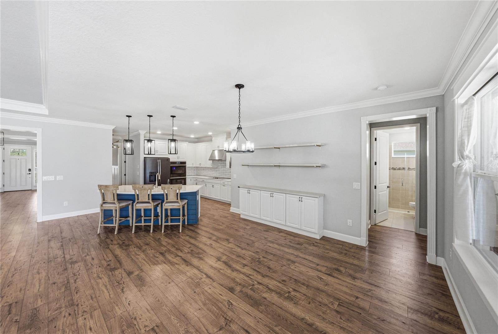 Image 16 of 99 For 6883 Bradbury Circle