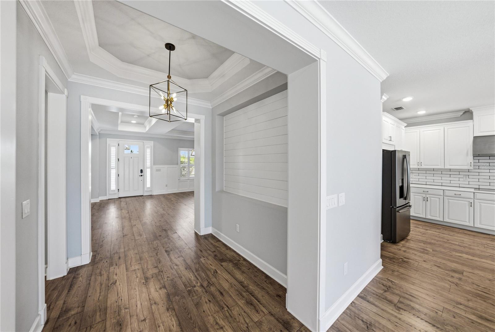 Image 29 of 99 For 6883 Bradbury Circle