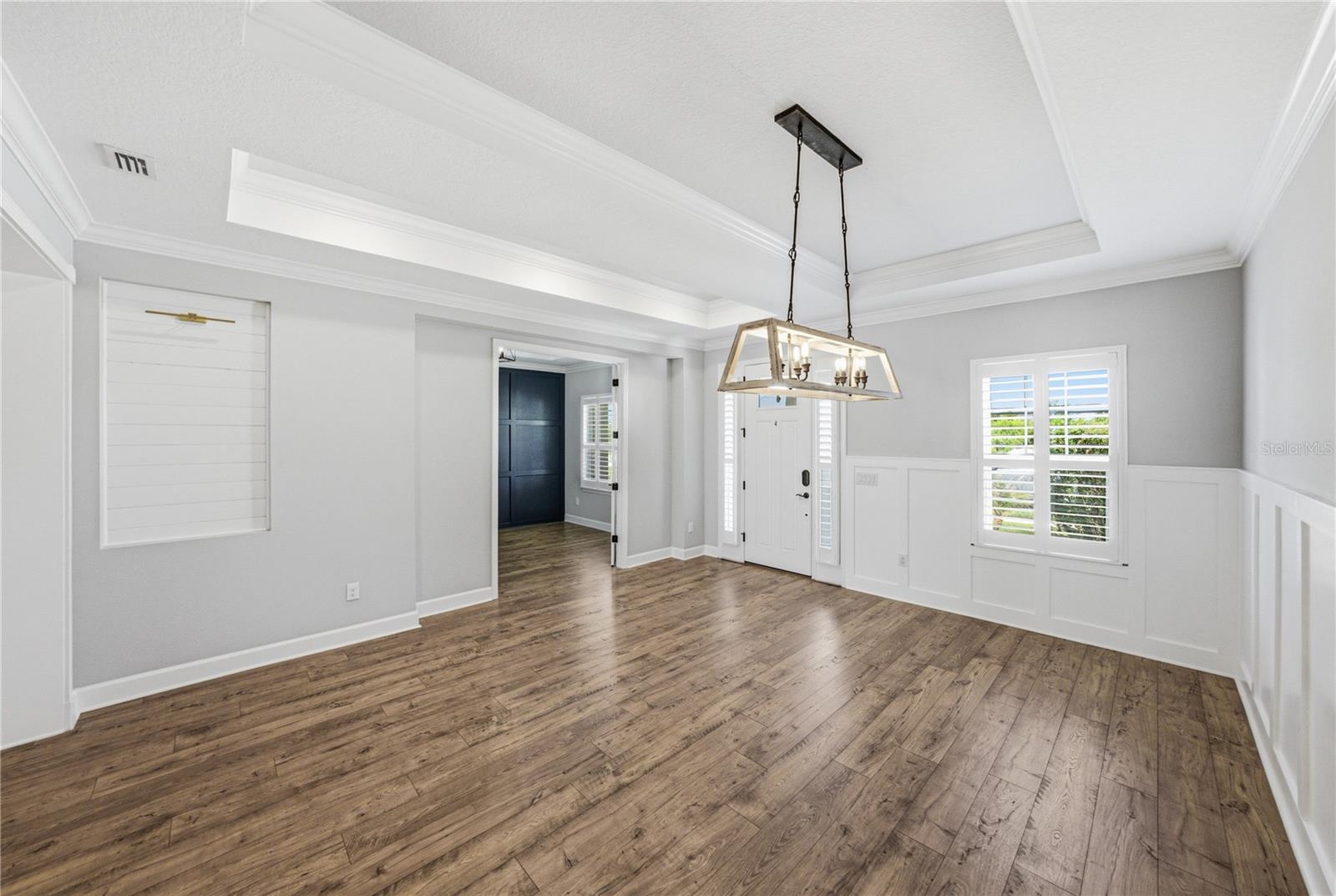 Image 32 of 99 For 6883 Bradbury Circle