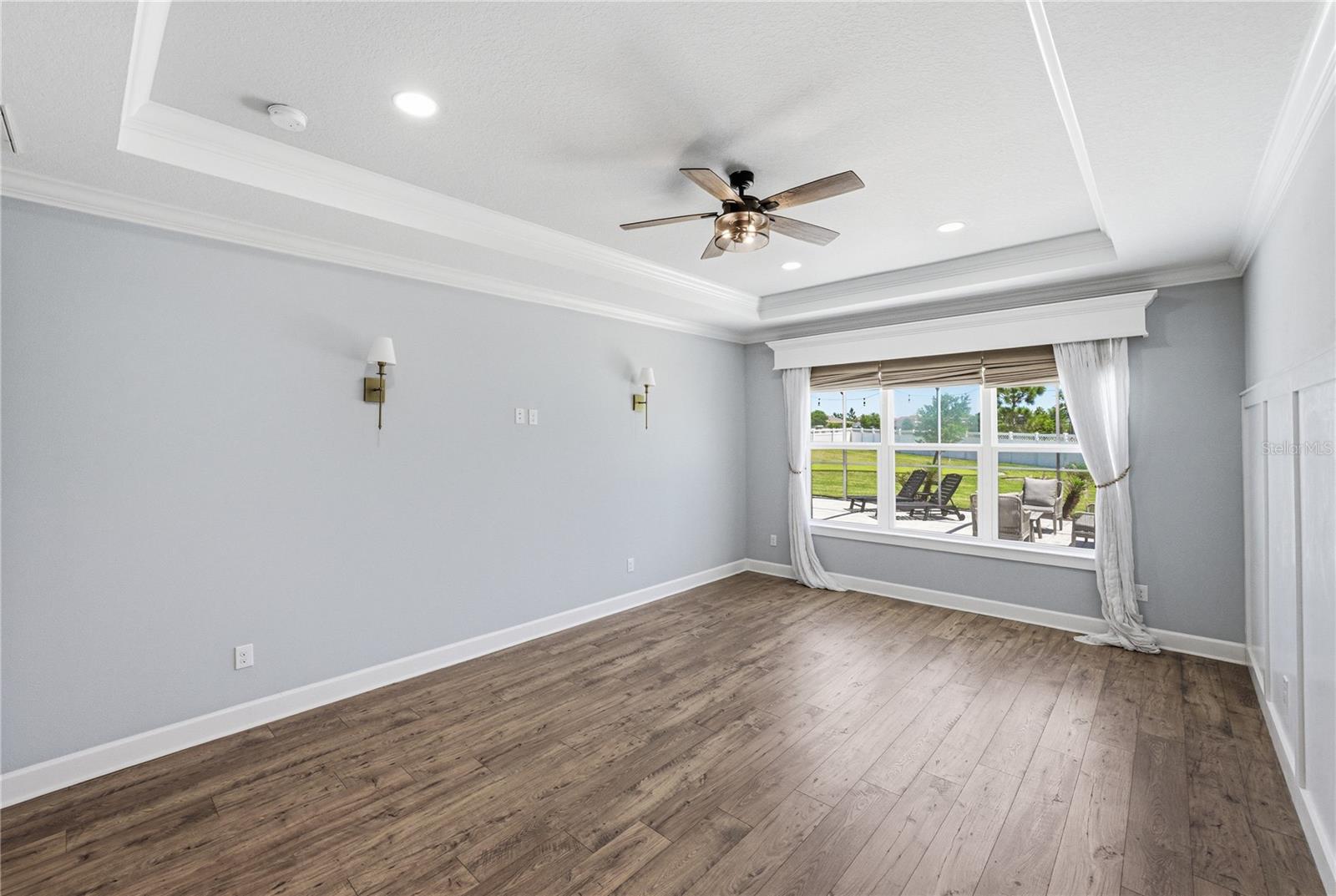 Image 39 of 99 For 6883 Bradbury Circle