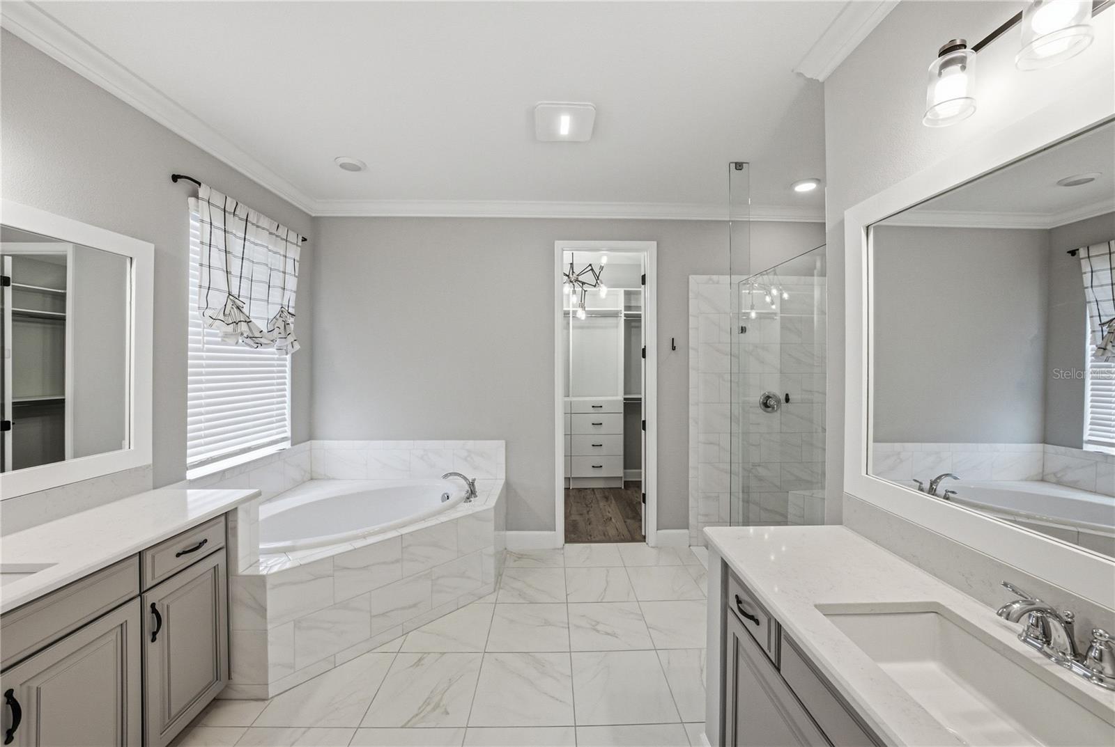 Image 41 of 99 For 6883 Bradbury Circle