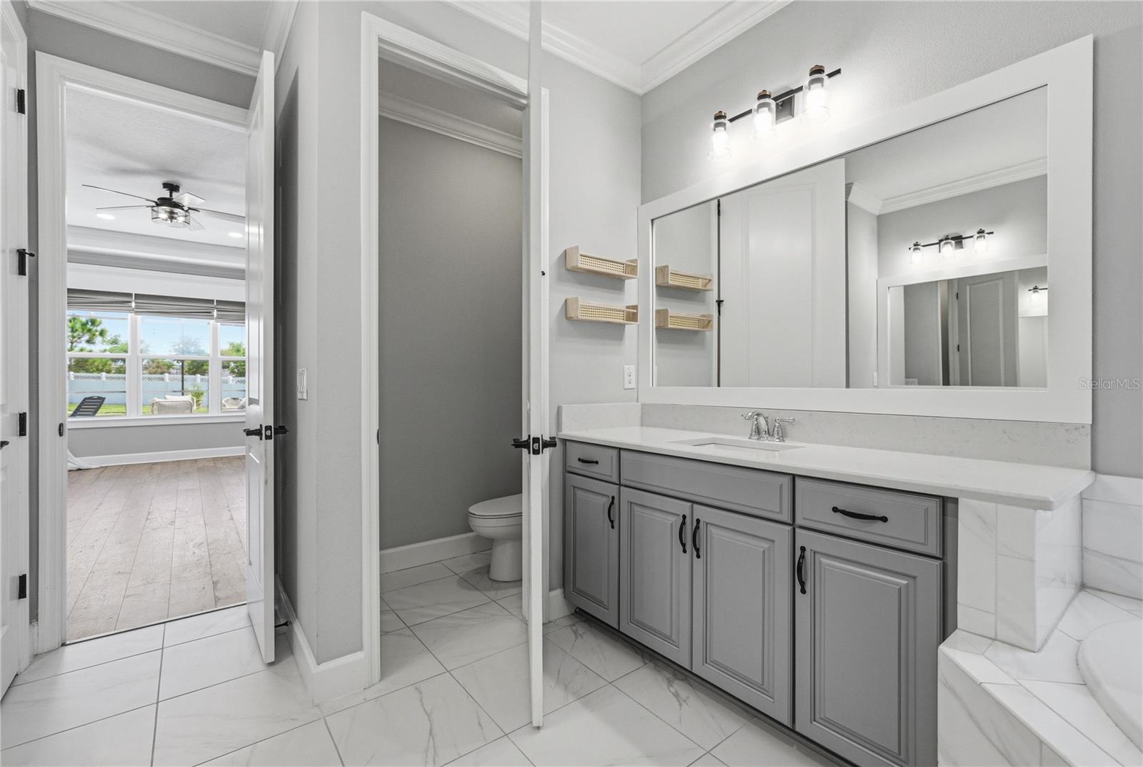 Image 45 of 99 For 6883 Bradbury Circle