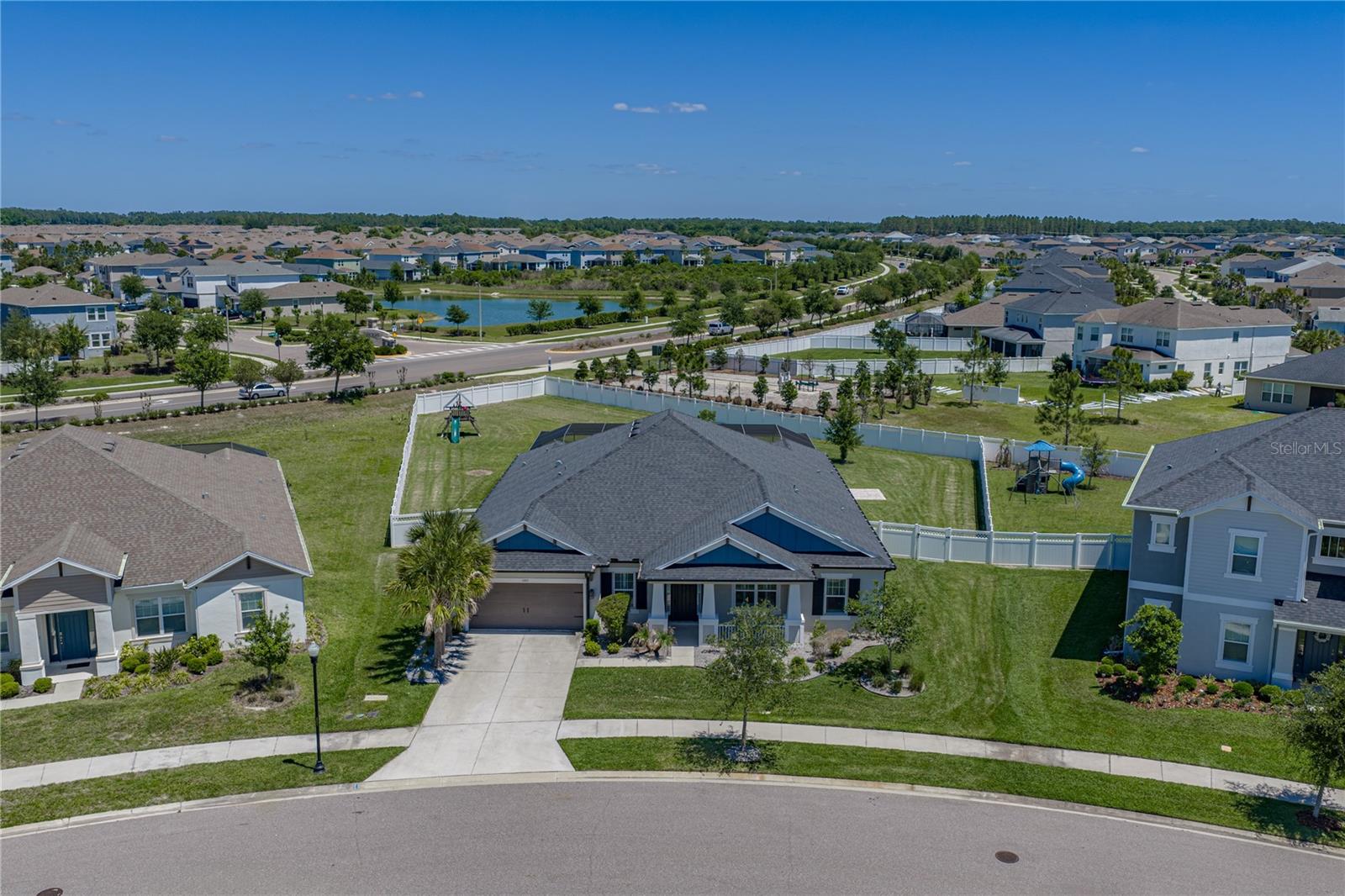 Image 6 of 99 For 6883 Bradbury Circle