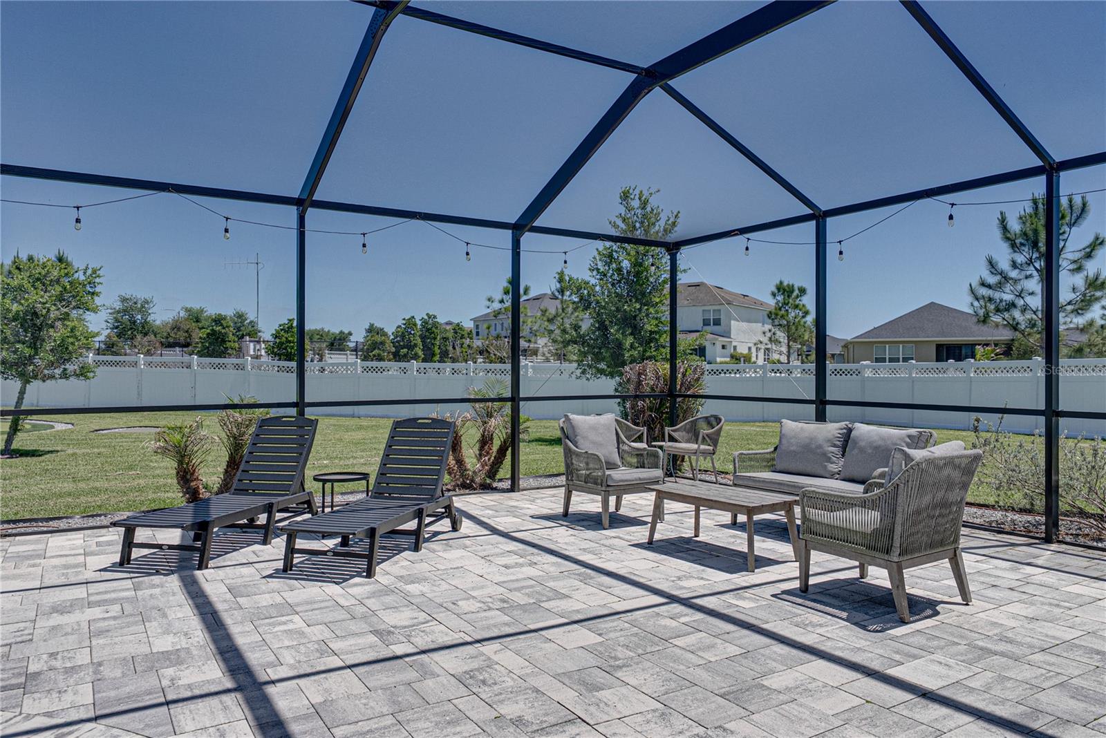 Image 77 of 99 For 6883 Bradbury Circle