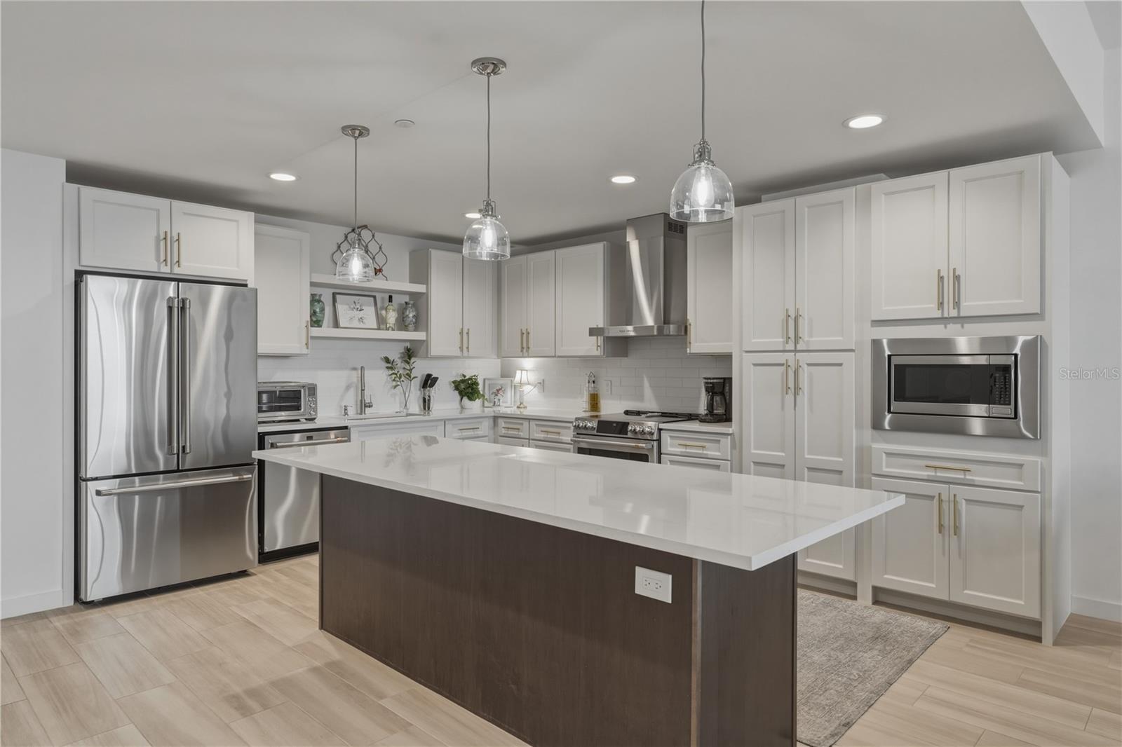 Image 5 of 34 For 920 Osceola Avenue 603