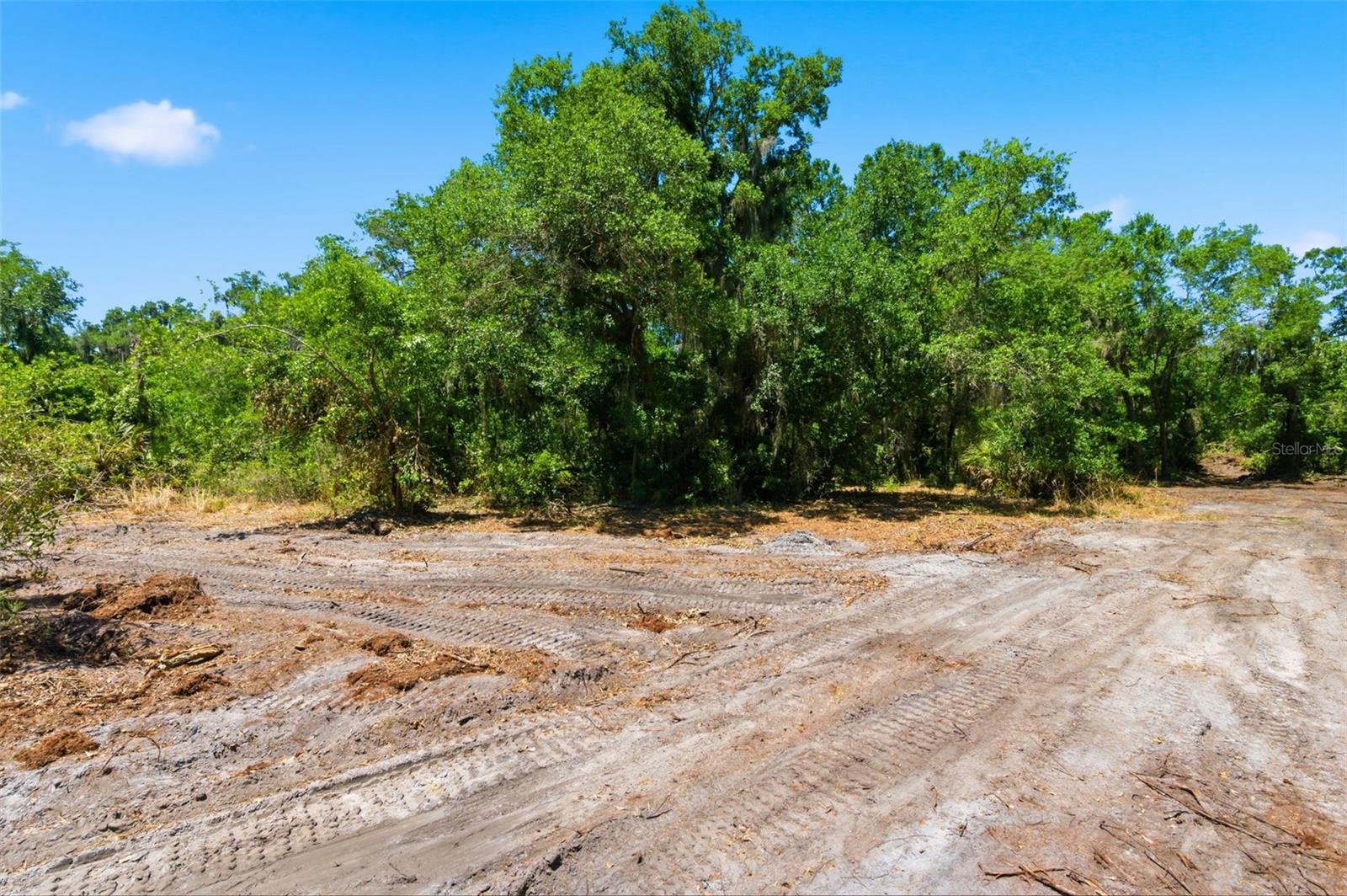 Image 6 of 18 For 19084 Red Bird Lane Lot 4