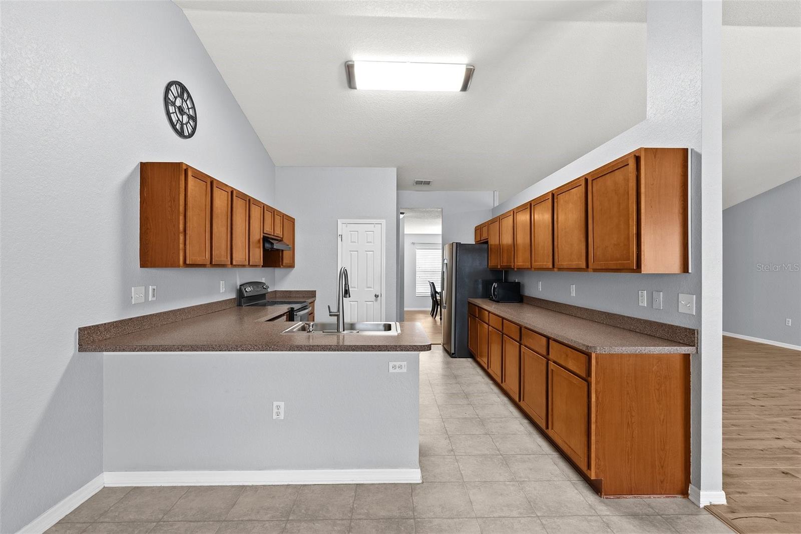 Image 15 of 49 For 11366 Riddle Drive