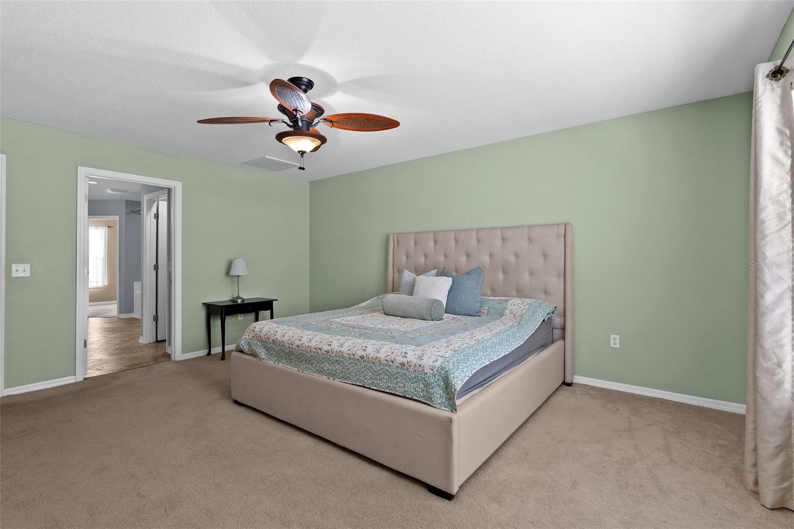 Image 23 of 49 For 11366 Riddle Drive