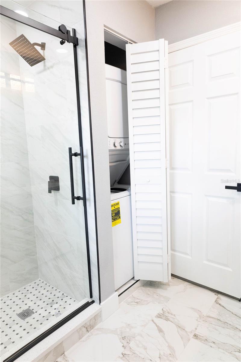 Image 17 of 25 For 2710 Cypress Street