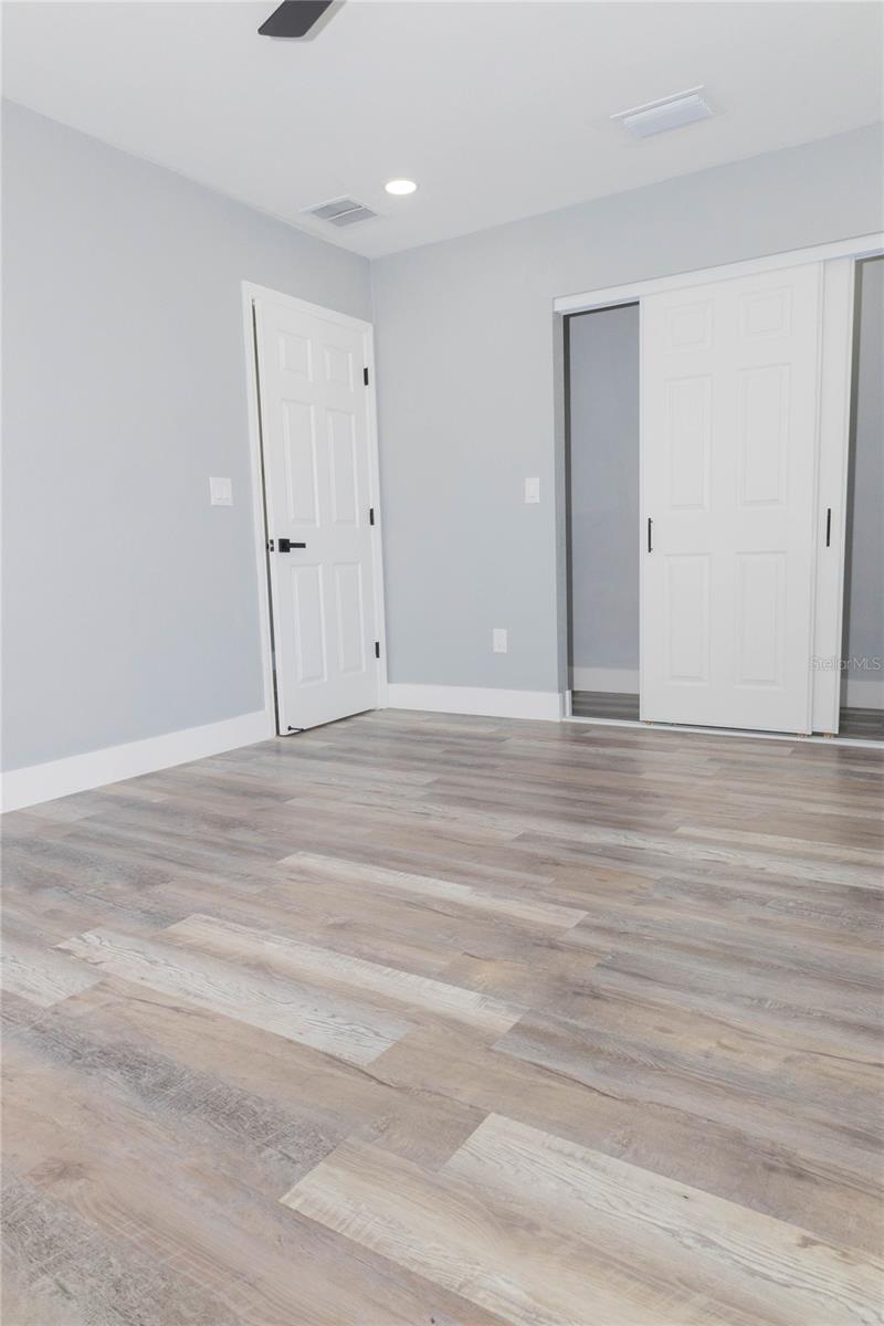 Image 20 of 25 For 2710 Cypress Street