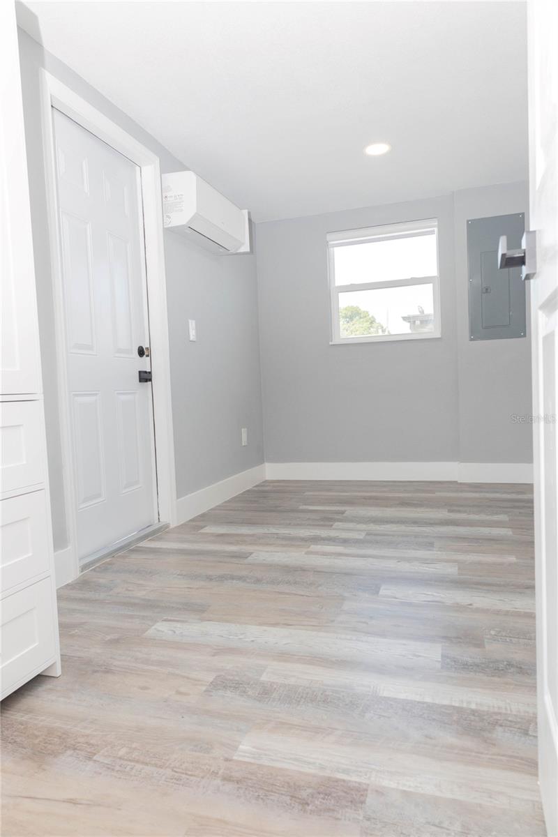 Image 22 of 25 For 2710 Cypress Street