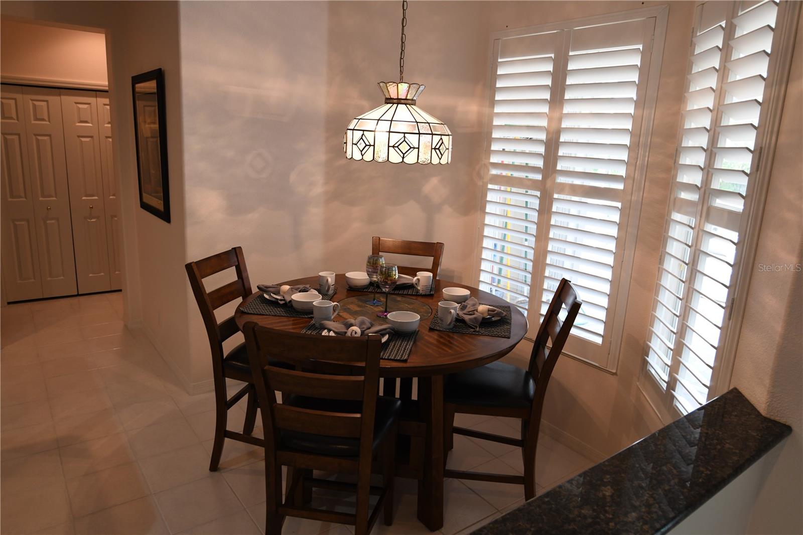 Image 16 of 37 For 2220 Elizabeth Way