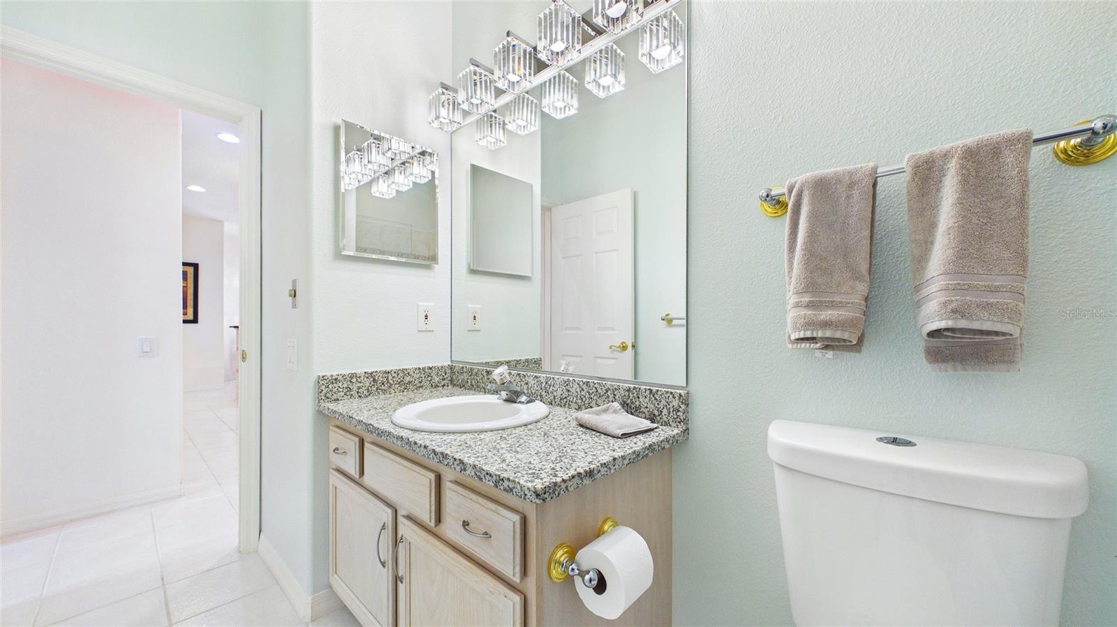 Image 31 of 37 For 2220 Elizabeth Way