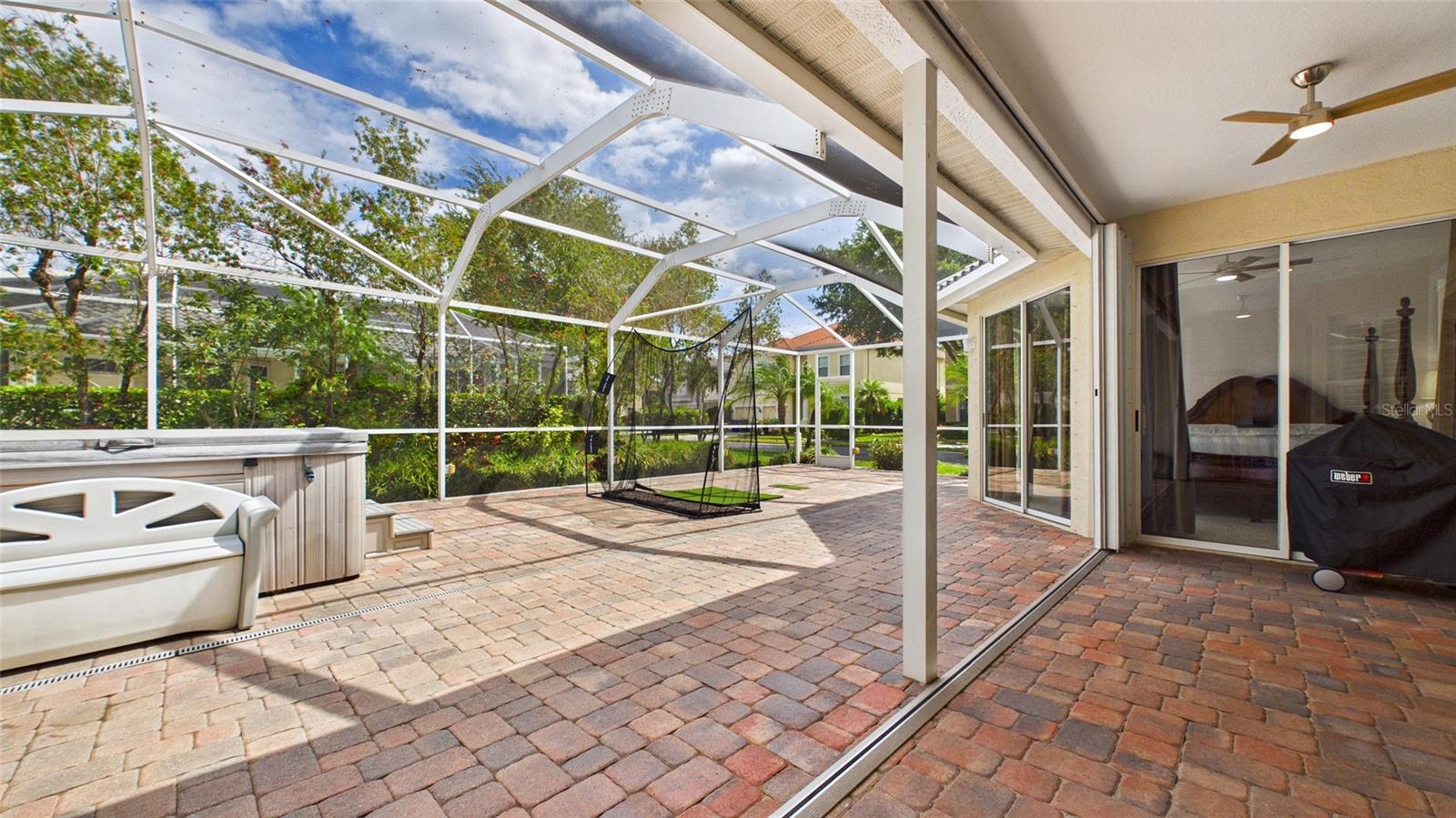 Image 33 of 37 For 2220 Elizabeth Way