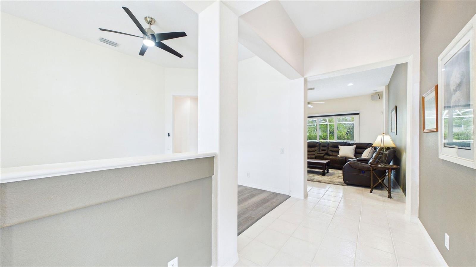 Image 4 of 37 For 2220 Elizabeth Way