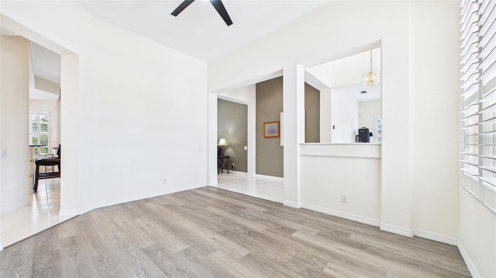 Image 6 of 37 For 2220 Elizabeth Way