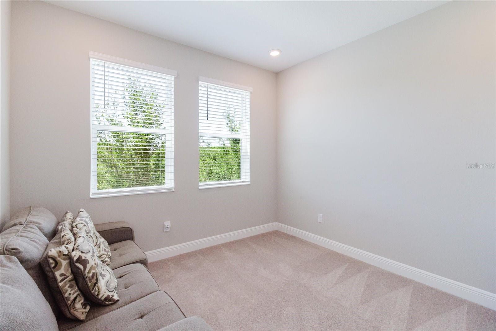 Image 39 of 53 For 4531 Almada Lane Se