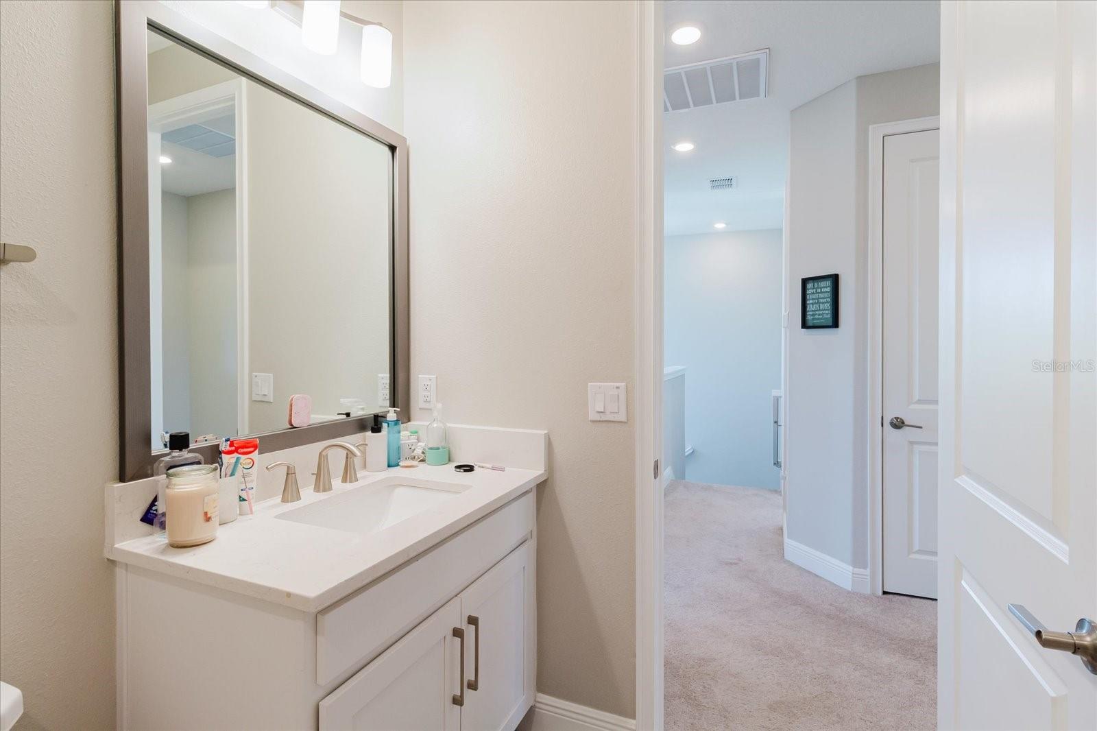 Image 42 of 53 For 4531 Almada Lane Se