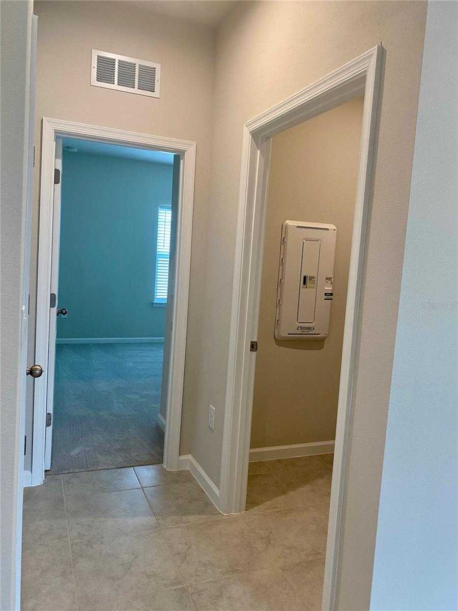 Image 21 of 36 For 18236 Hunters Meadow Walk