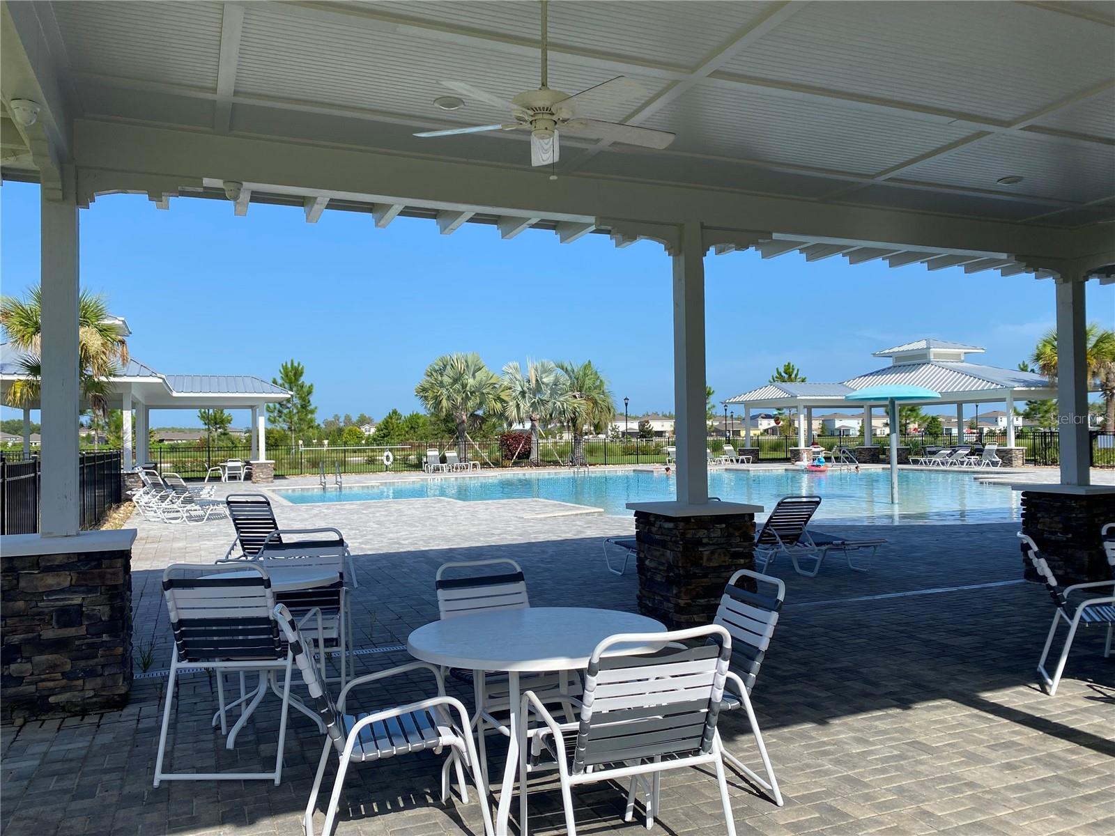 Image 35 of 36 For 18236 Hunters Meadow Walk