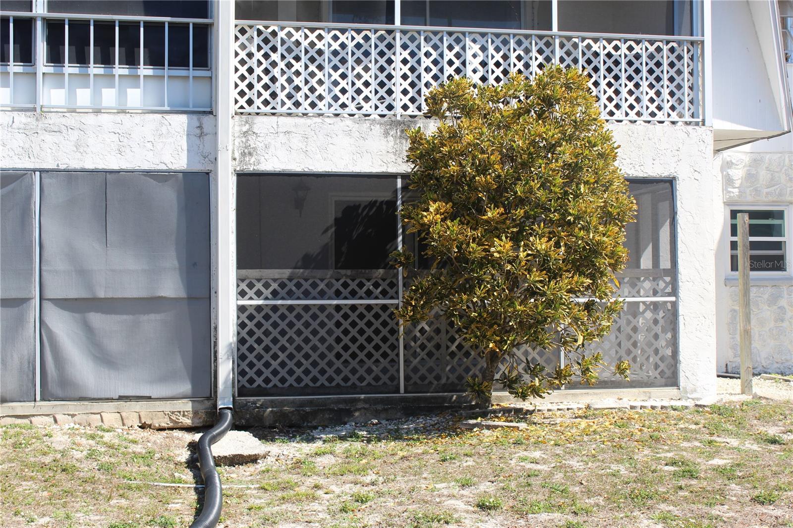 Image 22 of 39 For 3425 Tricon Lane 14