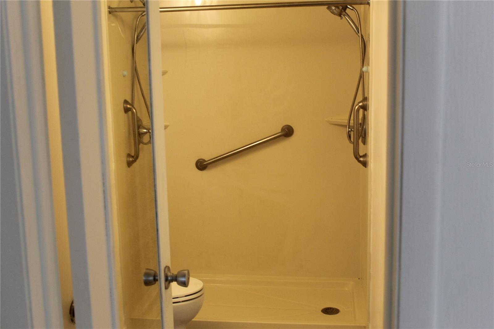 Image 31 of 39 For 3425 Tricon Lane 14