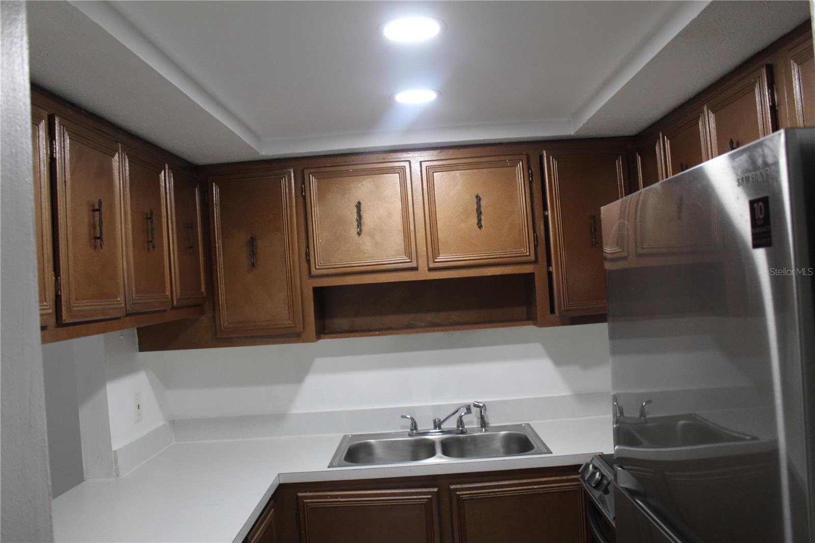 Image 7 of 39 For 3425 Tricon Lane 14