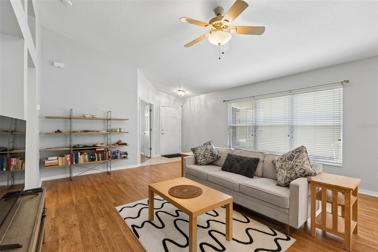 Image 3 of 84 For 3231 Banyan Hill Lane