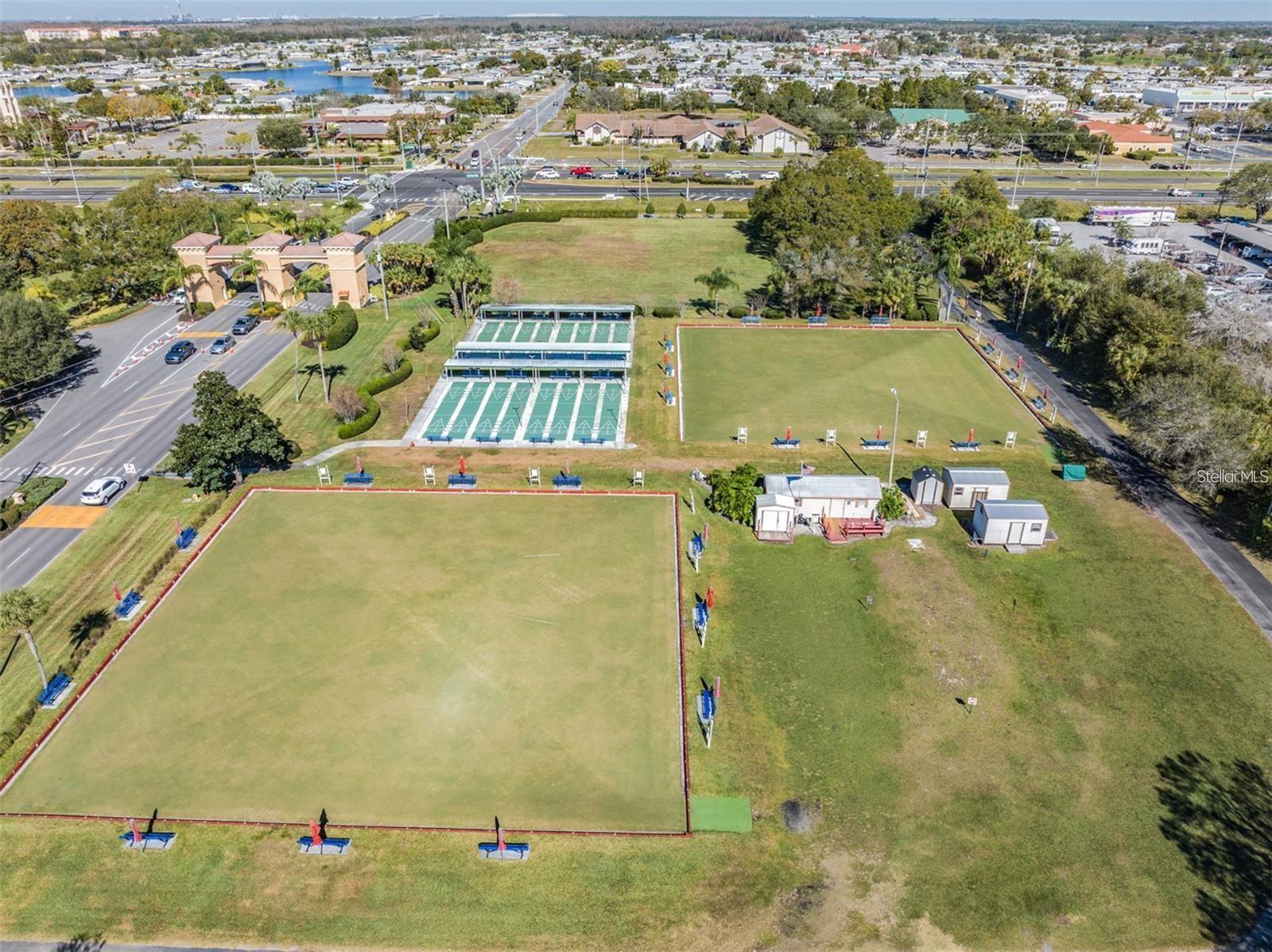 Image 45 of 46 For 214 Gloucester Boulevard