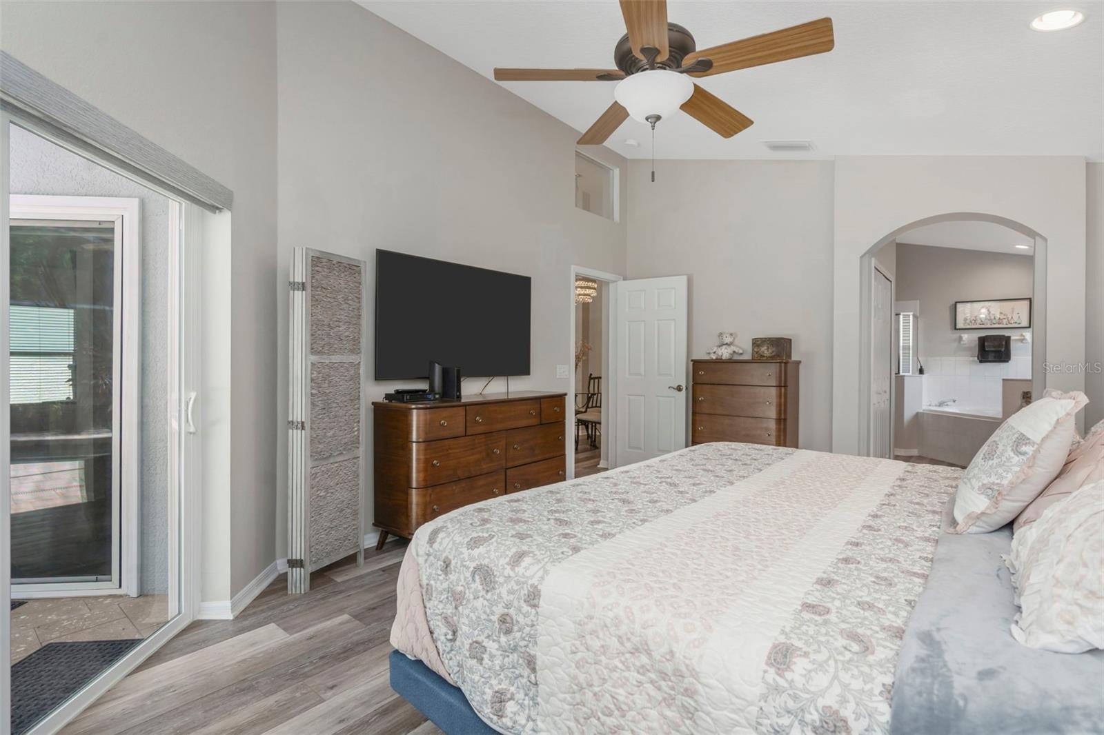 Image 28 of 45 For 14524 Weeping Elm Drive