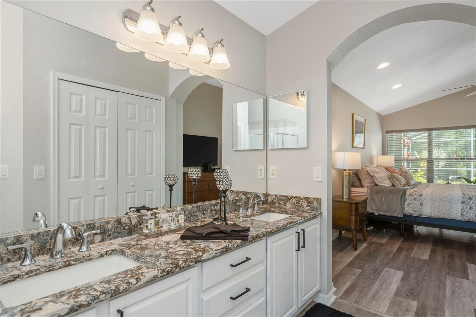 Image 31 of 45 For 14524 Weeping Elm Drive