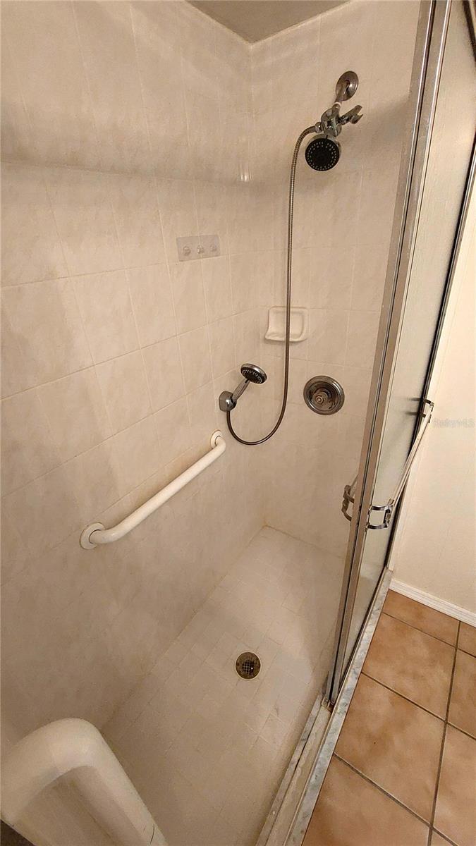 Image 13 of 18 For 2125 Kepner Drive