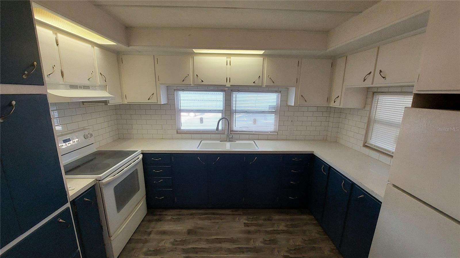 Image 6 of 18 For 2125 Kepner Drive