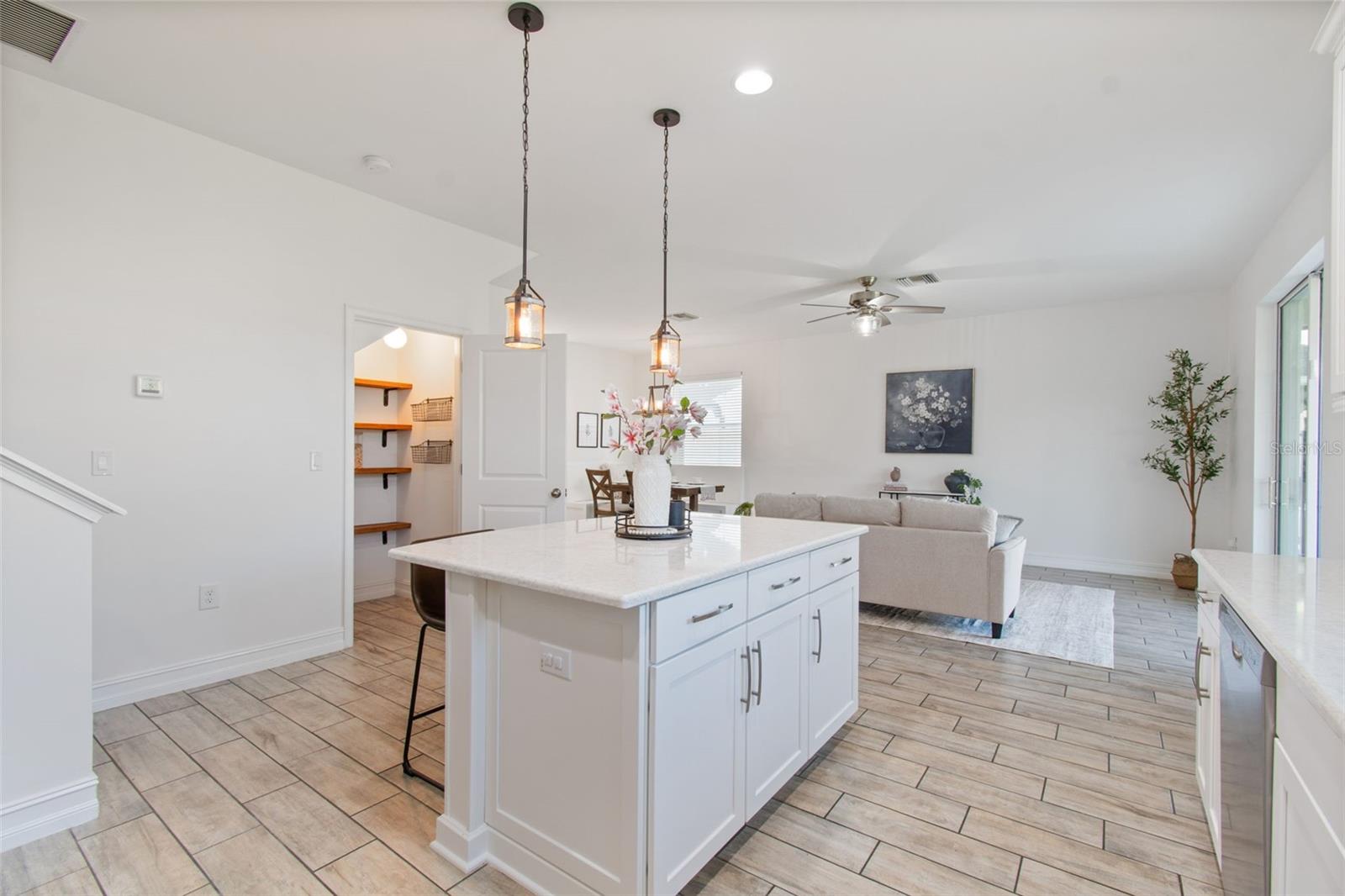 Image 11 of 100 For 4146 Welling Terrace