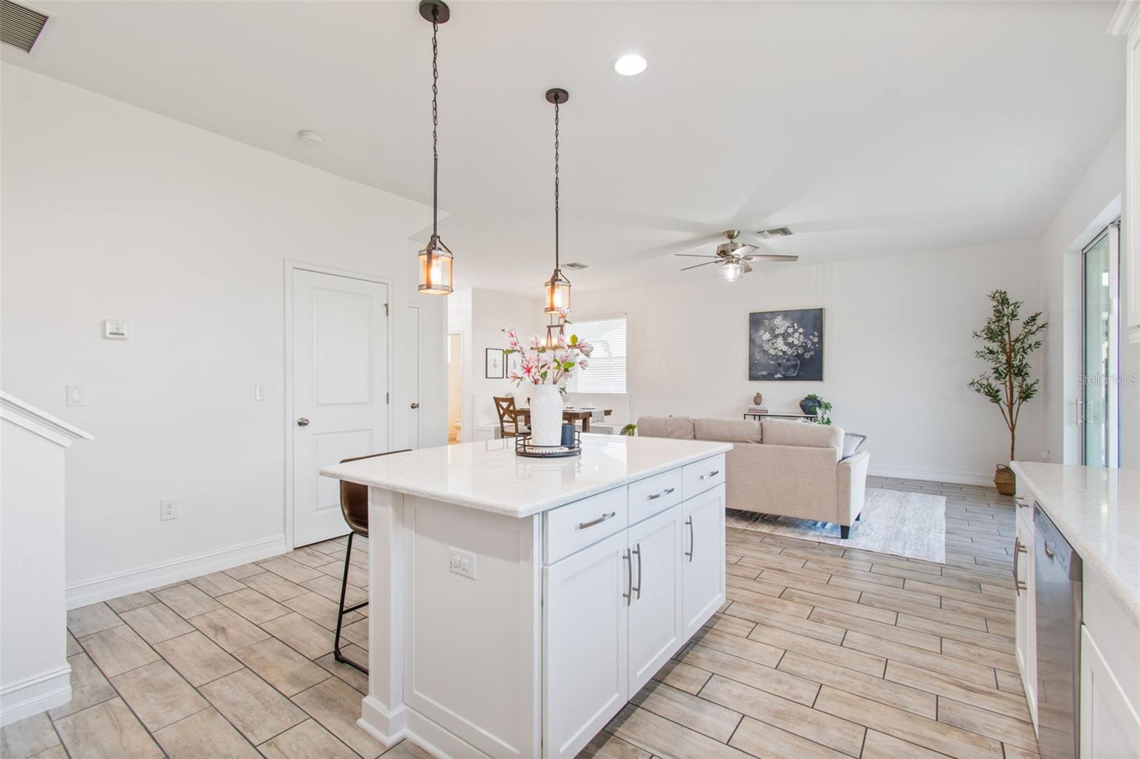 Image 12 of 100 For 4146 Welling Terrace