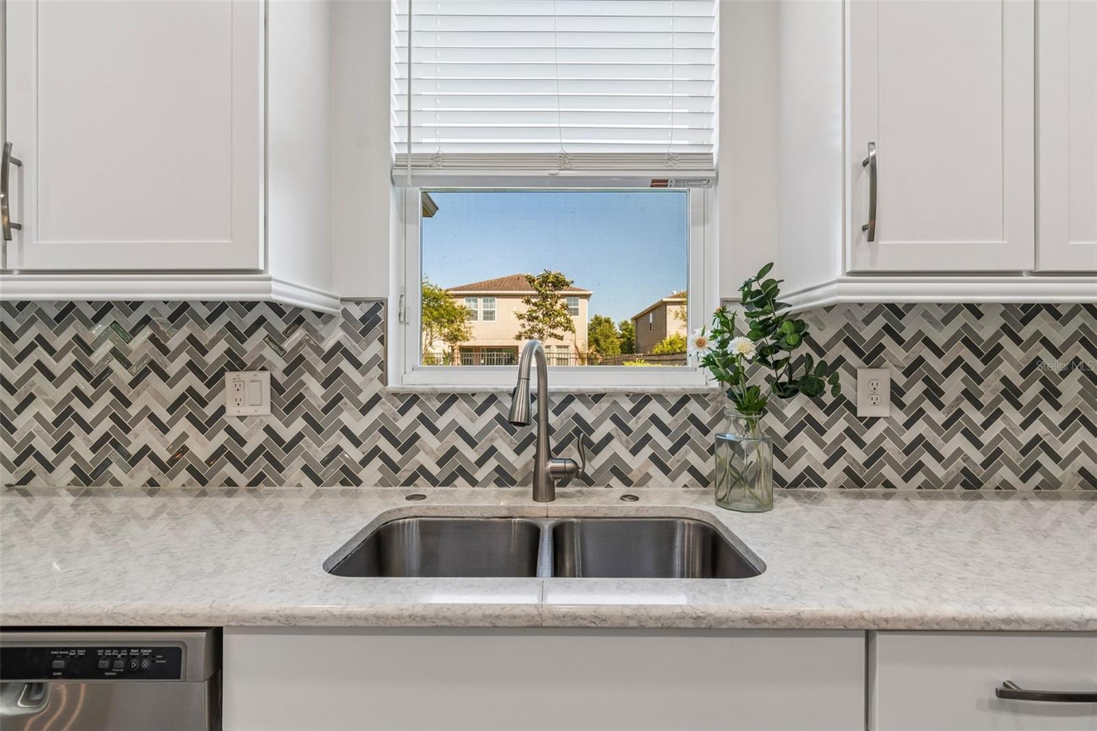 Image 20 of 100 For 4146 Welling Terrace