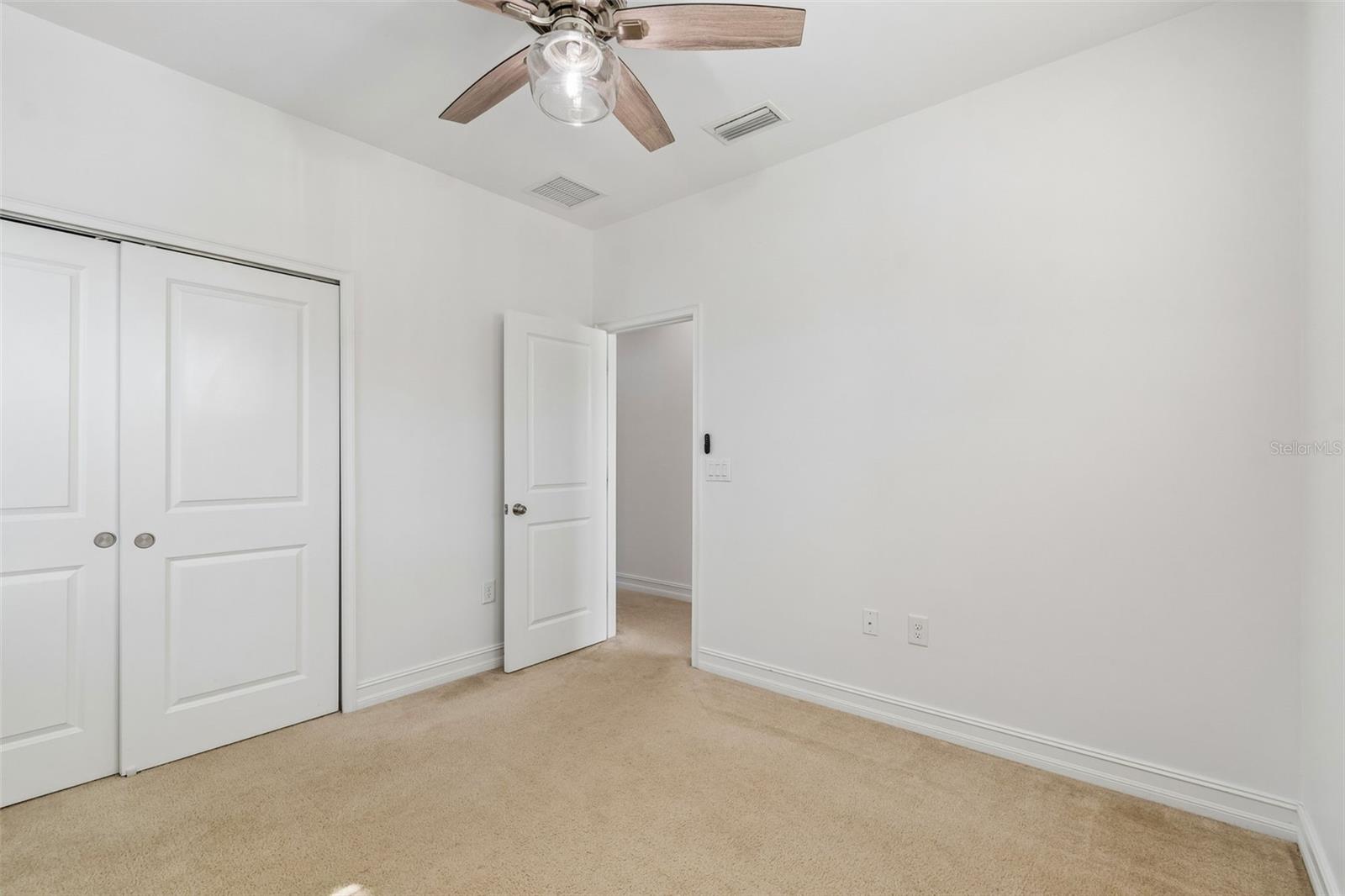 Image 41 of 100 For 4146 Welling Terrace