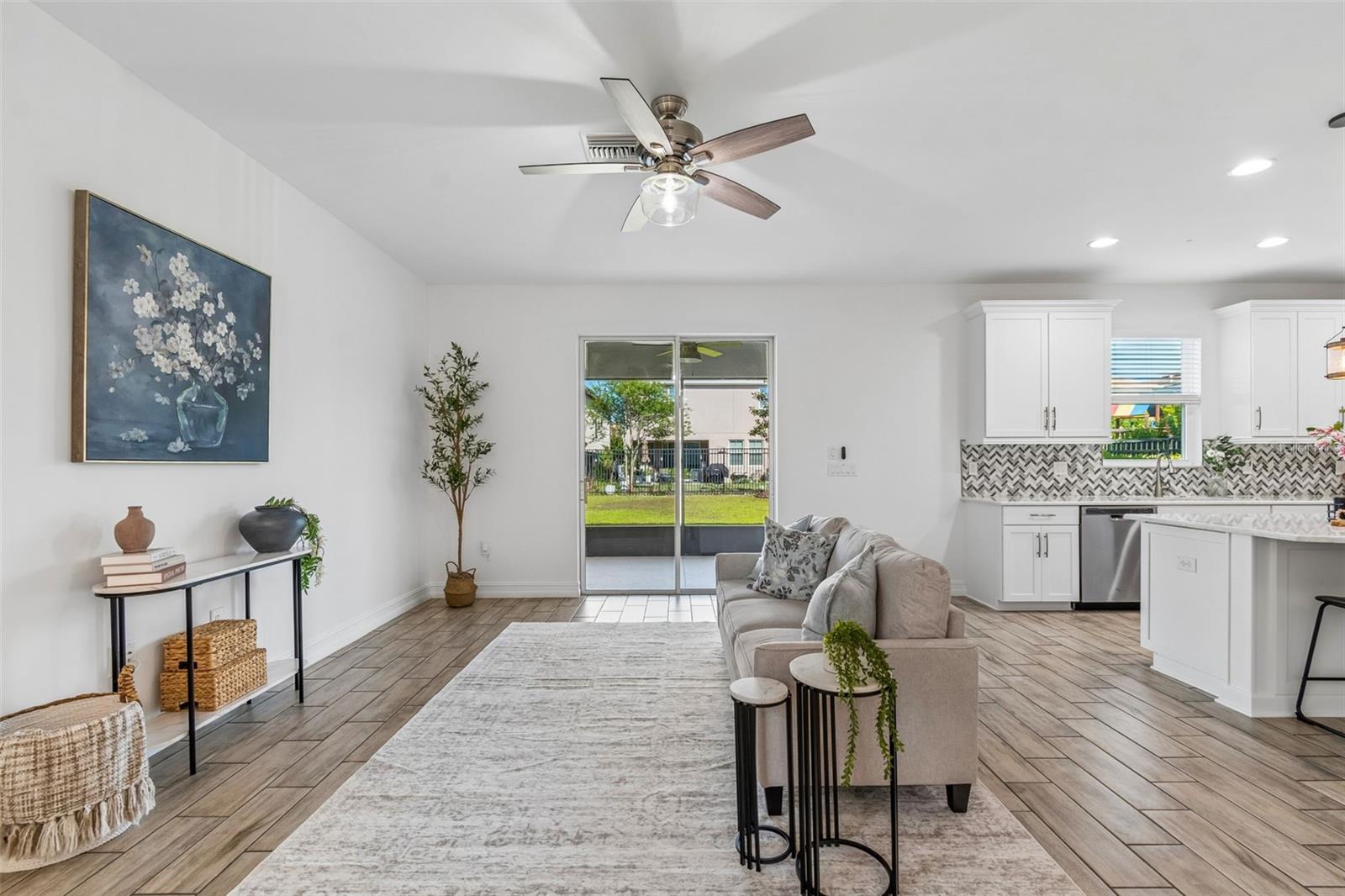 Image 7 of 100 For 4146 Welling Terrace