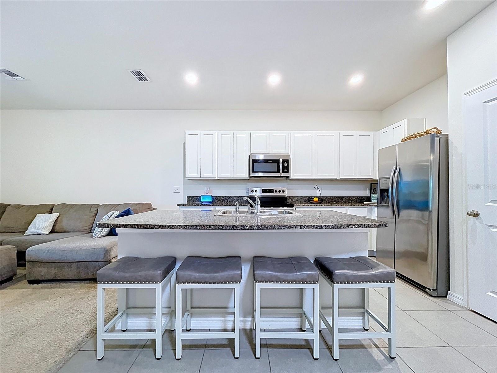 Image 13 of 39 For 3313 Pleasant Willow Court