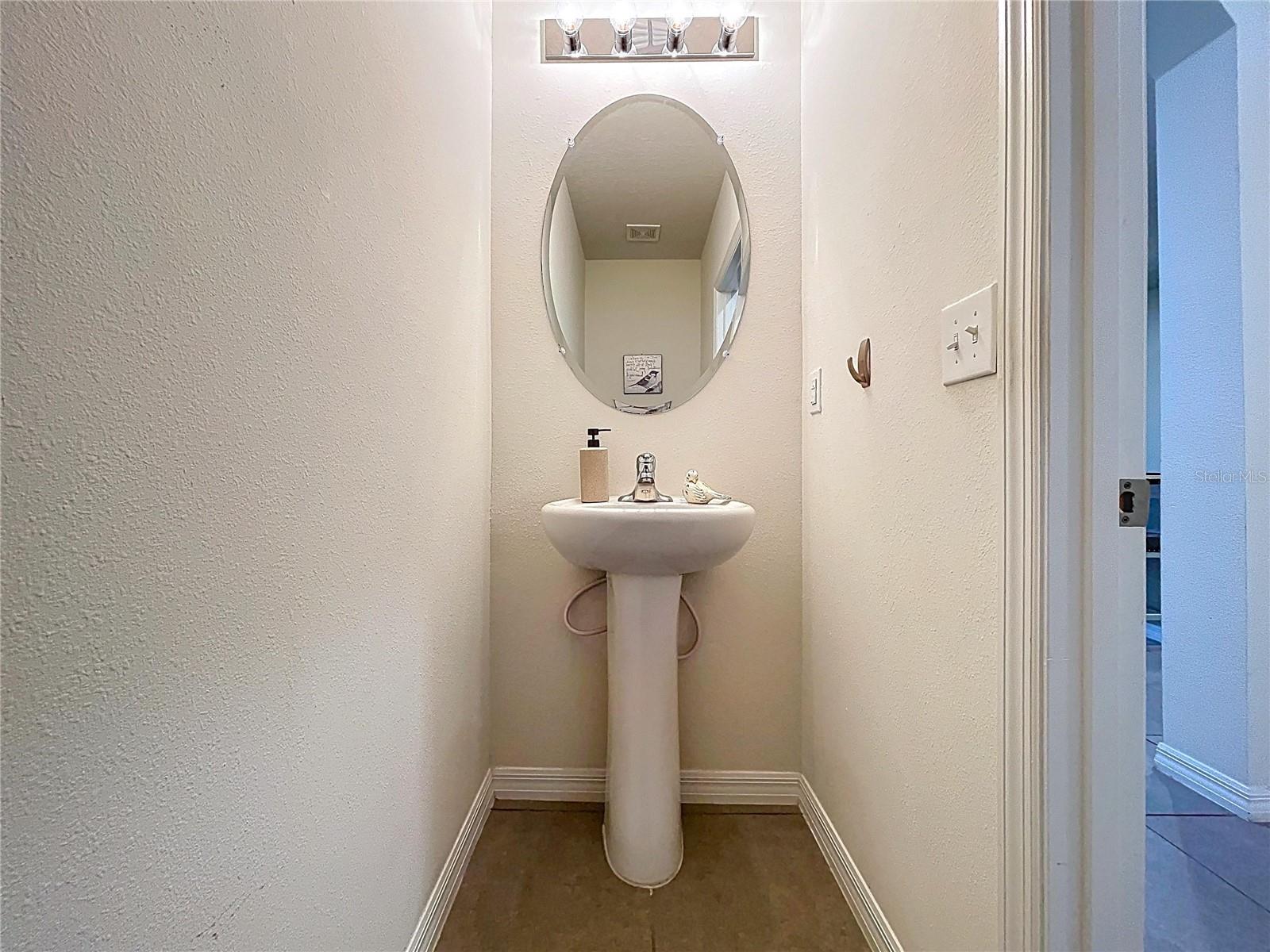 Image 18 of 39 For 3313 Pleasant Willow Court