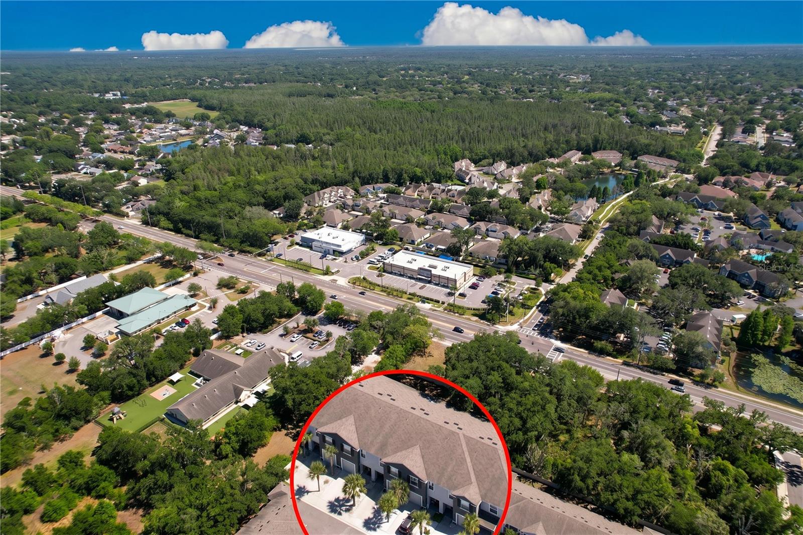 Image 5 of 39 For 3313 Pleasant Willow Court