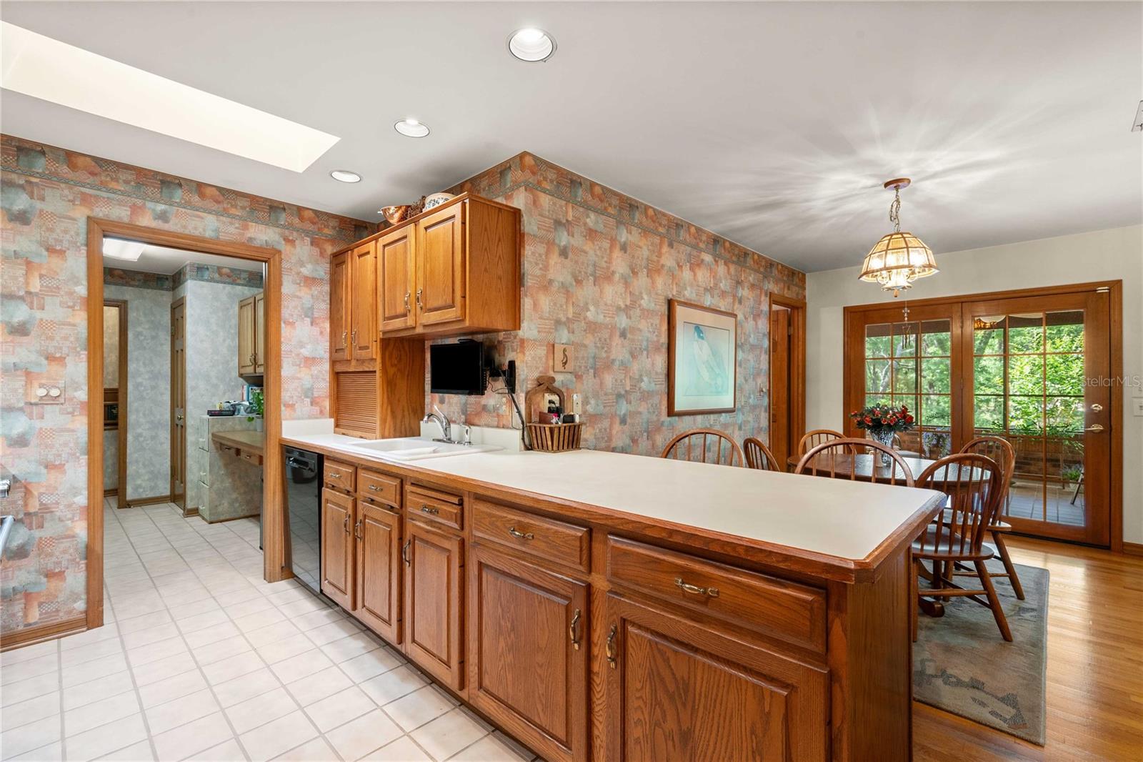 Image 15 of 51 For 35935 Lana Drive