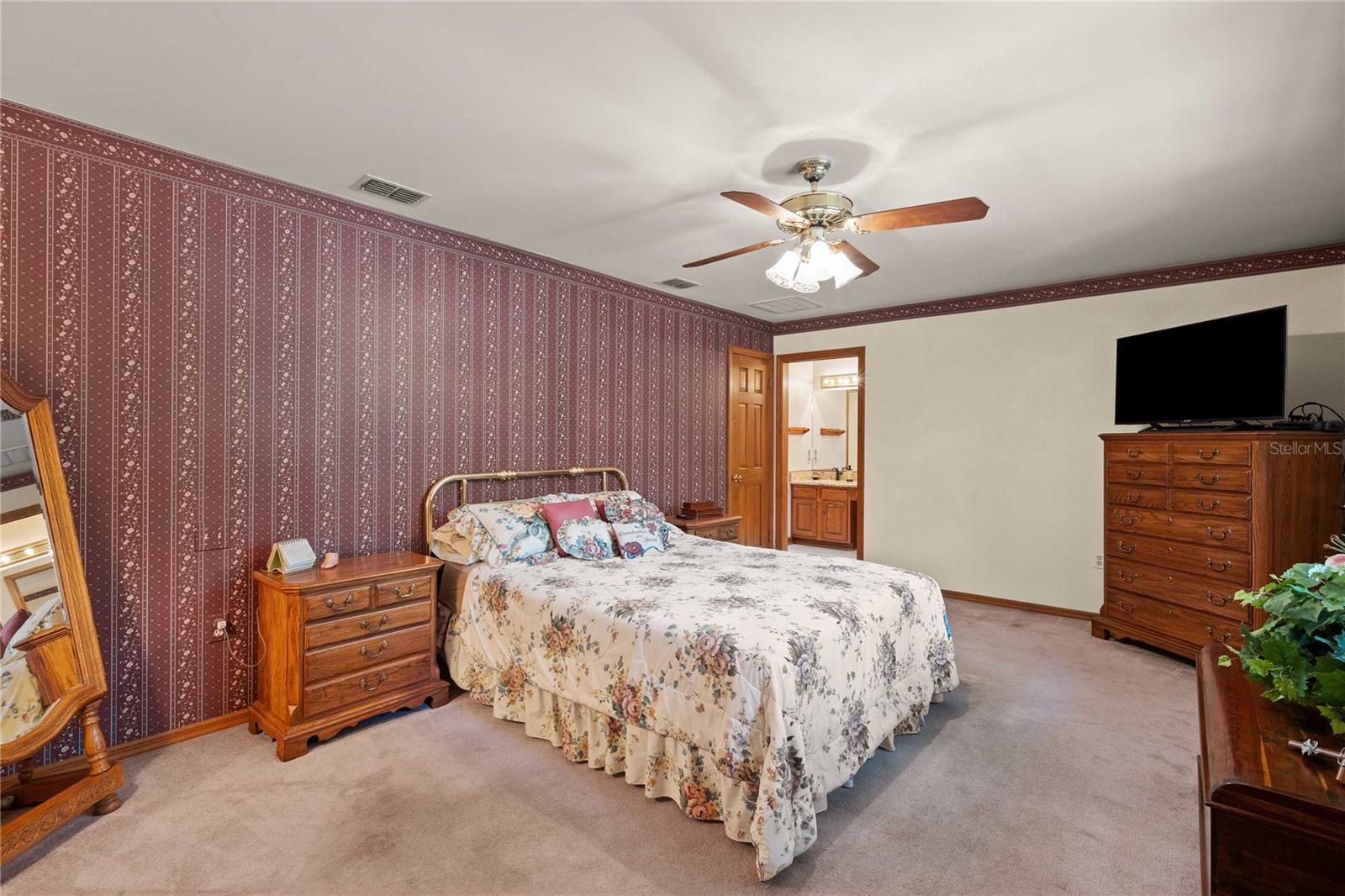 Image 19 of 51 For 35935 Lana Drive