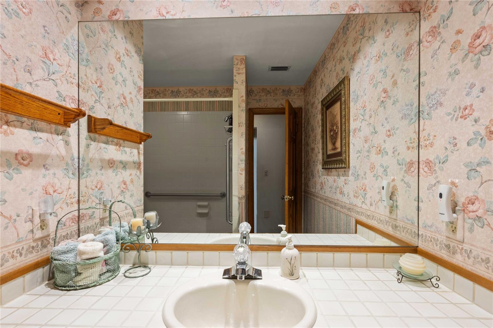 Image 27 of 51 For 35935 Lana Drive