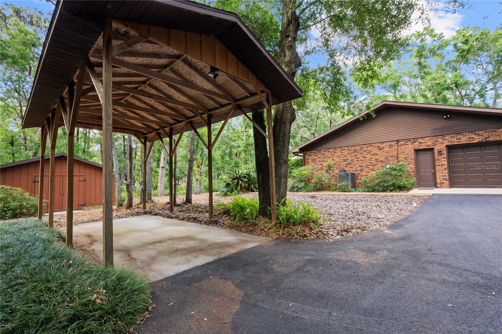 Image 38 of 51 For 35935 Lana Drive