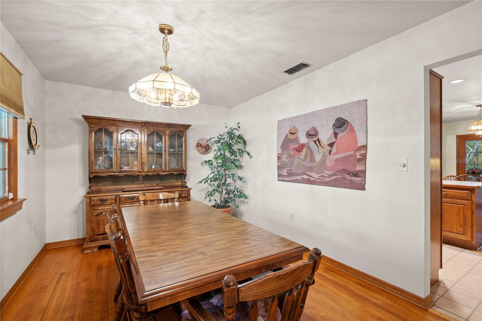 Image 9 of 51 For 35935 Lana Drive