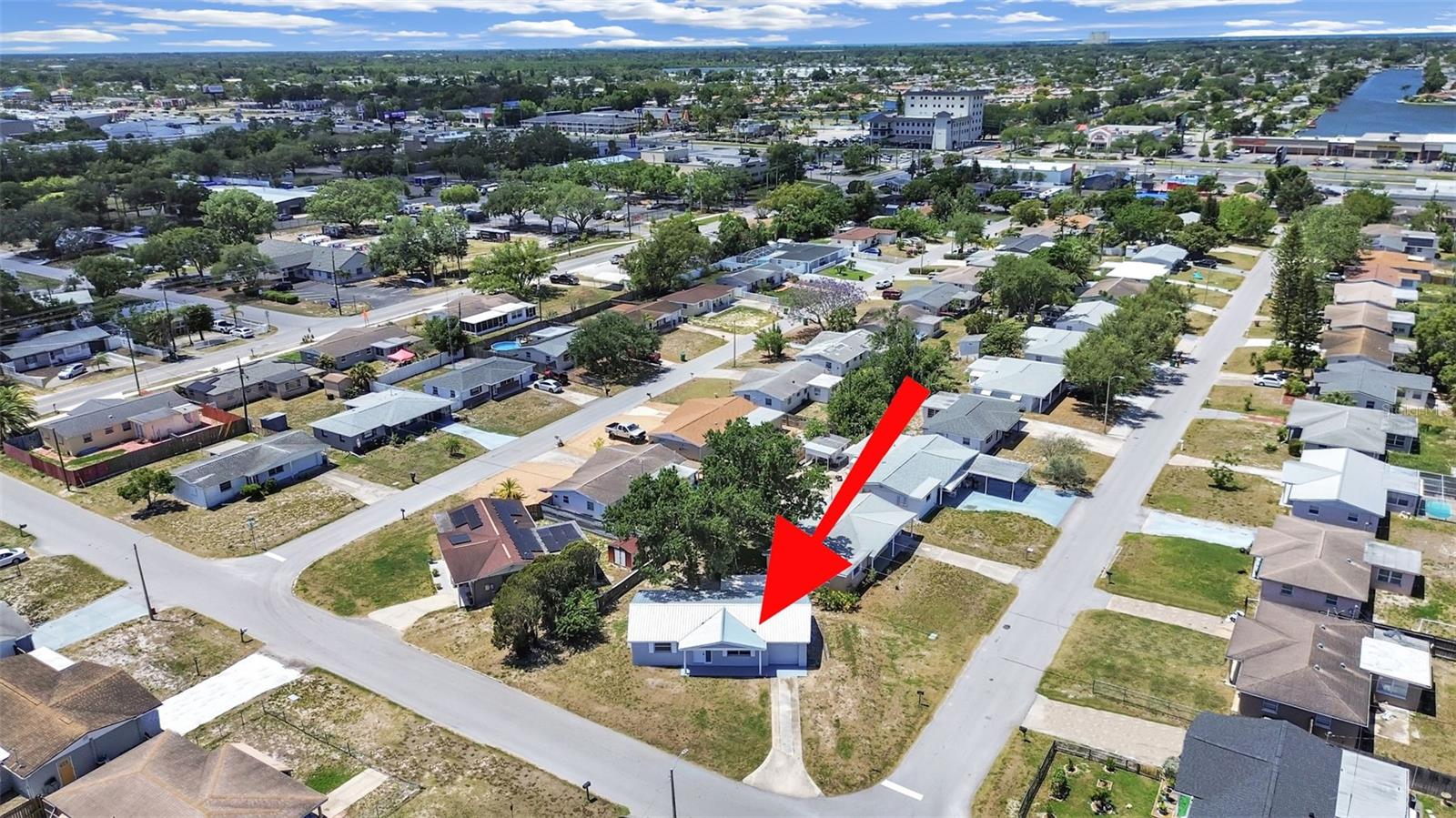 Image 4 of 32 For 4710 Taray Lane