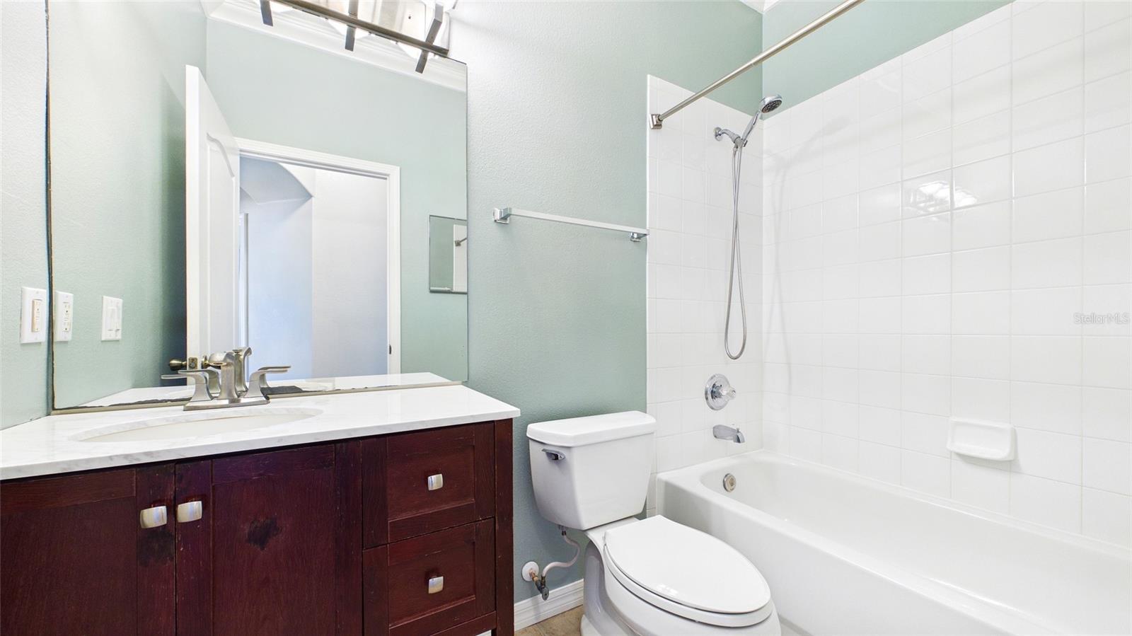 Image 11 of 56 For 7447 Surrey Pines Drive